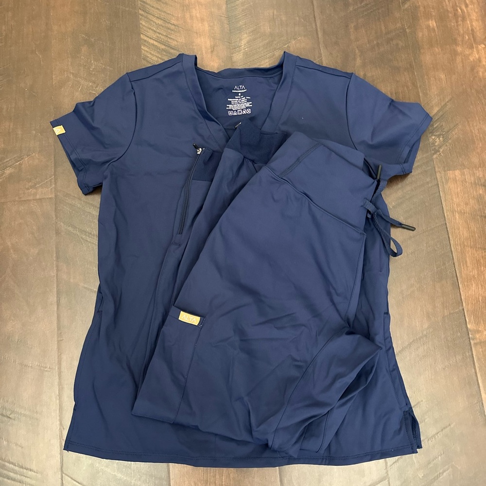 COPY - ADAR NAVY SCRUBS
